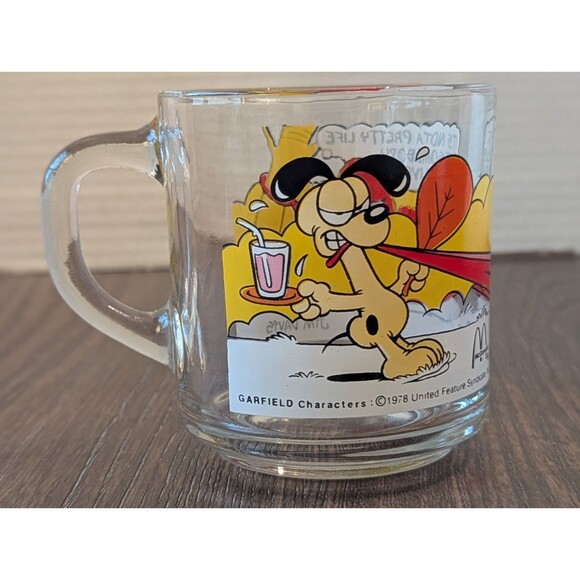 VTG 1978 McDonalds Garfield Glass Coffee Mug Its Not a Pretty Life Jim Davis - Picture 3 of 6